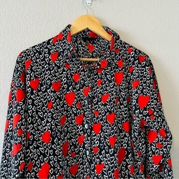 Wednesdays Girl Womens Shirt Heart Print Multicolor Long Sleeve Collared Size XS - Picture 3 of 10